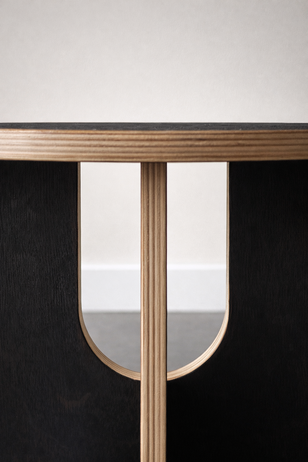 Blank • Bijzettafel